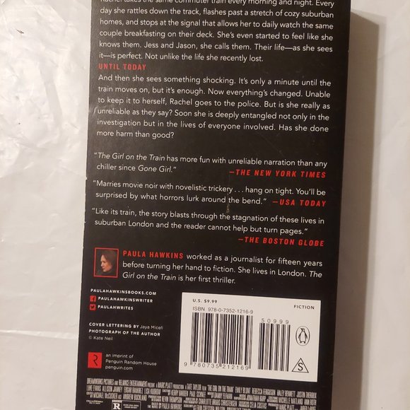 The Girl On the Train - Picture 2 of 3